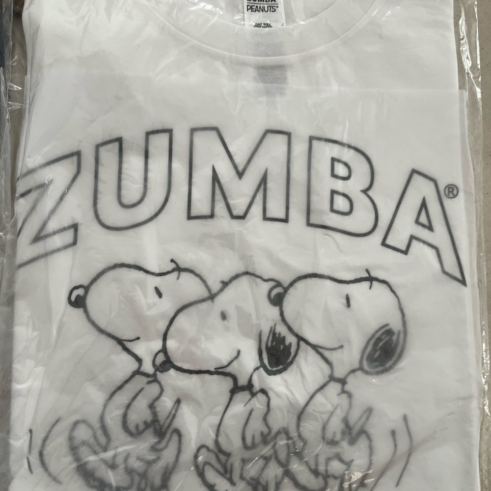 Zumba Peanuts White and Blue Shirt
